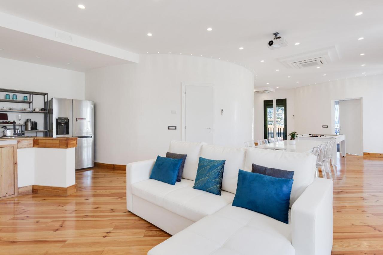 Mayfair Lifestyle Suites By Babylon Stay Napoli Ngoại thất bức ảnh