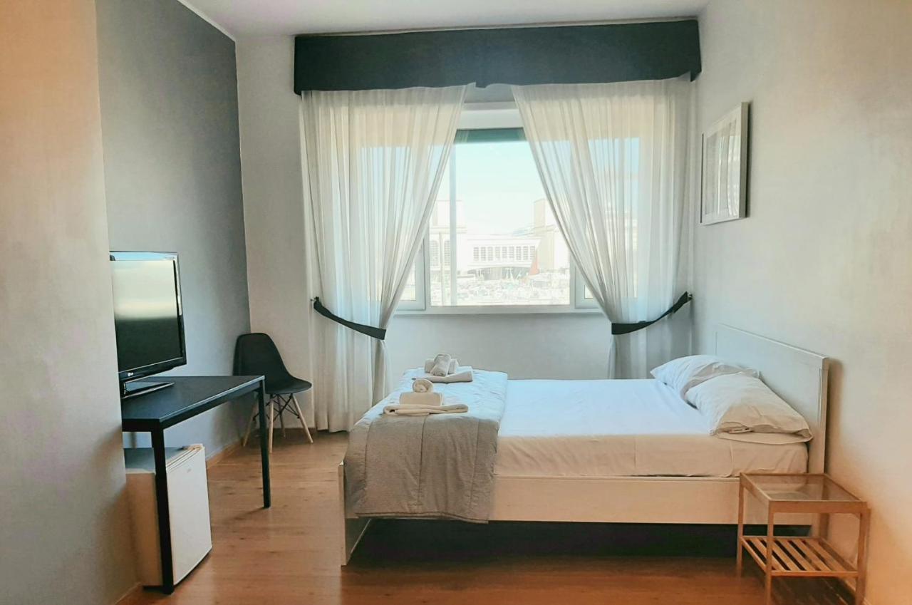 Mayfair Lifestyle Suites By Babylon Stay Napoli Ngoại thất bức ảnh