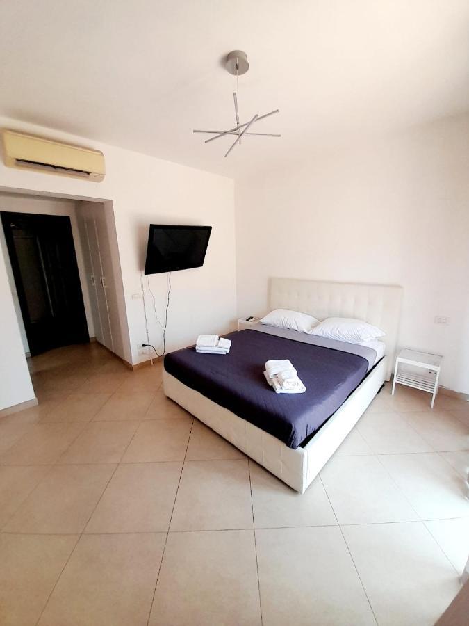 Mayfair Lifestyle Suites By Babylon Stay Napoli Ngoại thất bức ảnh
