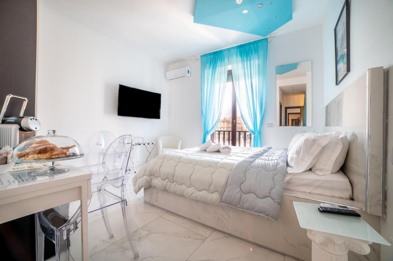 Mayfair Lifestyle Suites By Babylon Stay Napoli Ngoại thất bức ảnh