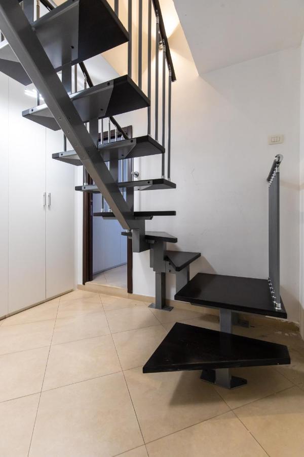 Mayfair Lifestyle Suites By Babylon Stay Napoli Ngoại thất bức ảnh