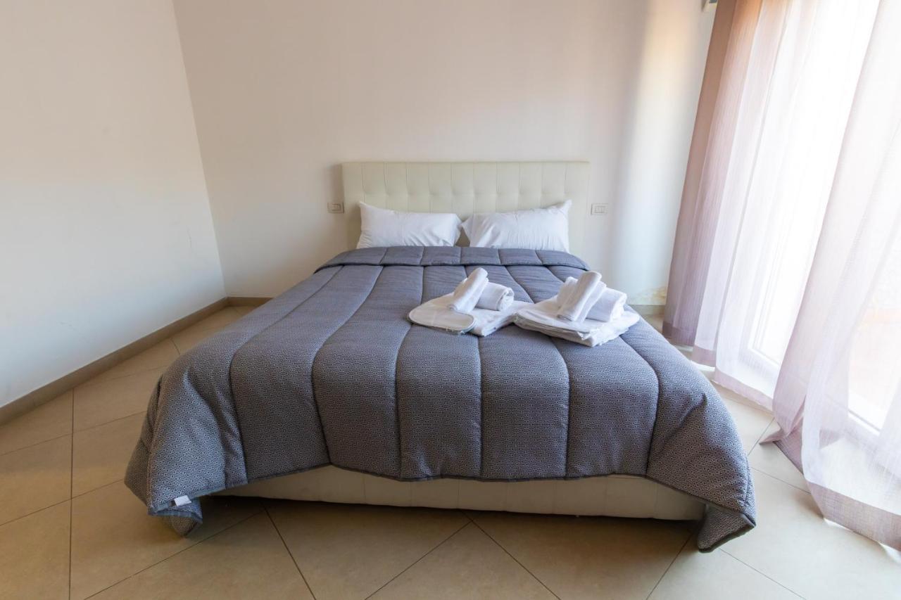 Mayfair Lifestyle Suites By Babylon Stay Napoli Ngoại thất bức ảnh
